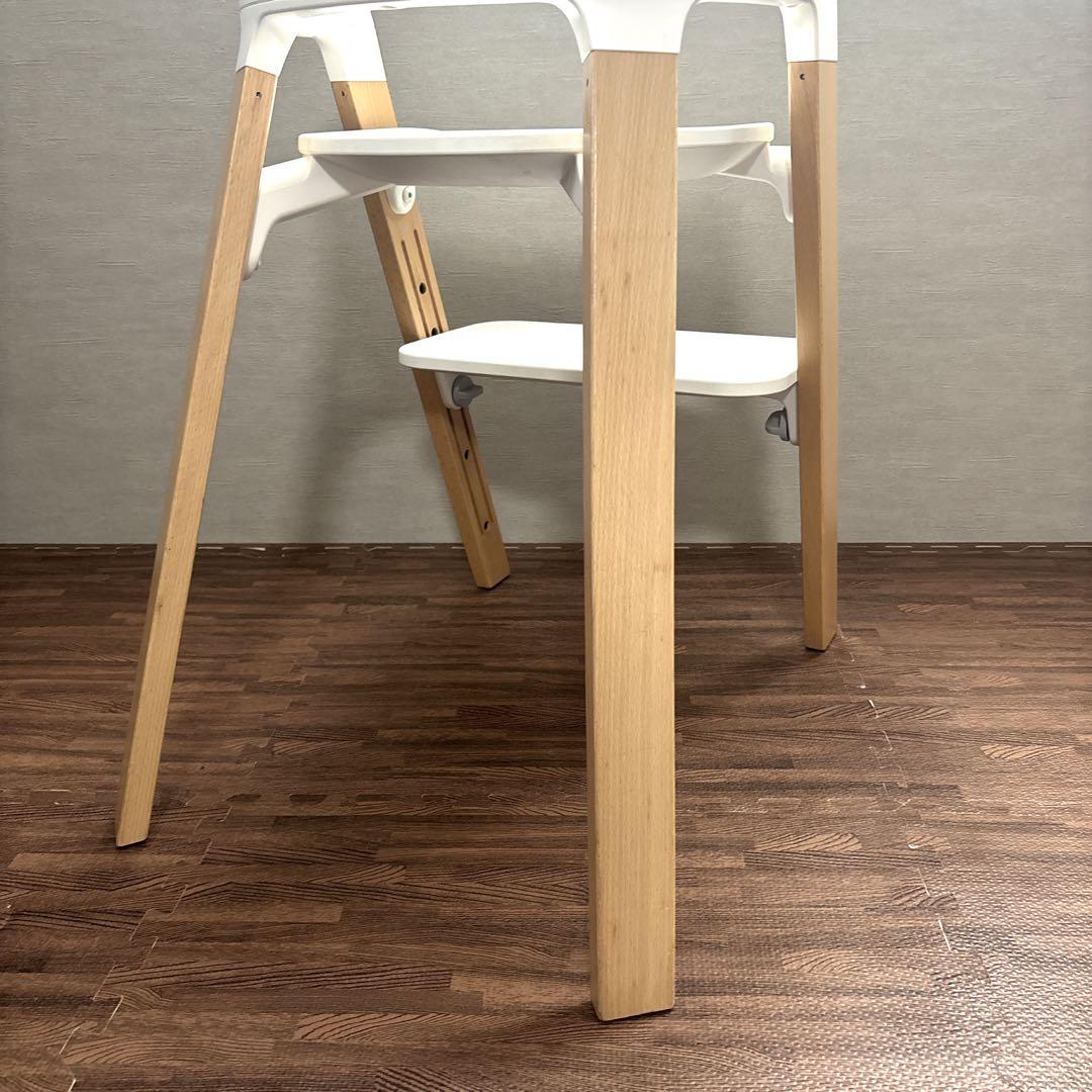 【美品】 STOKKE ステップス ハイチェア ホワイト ベビーチェア