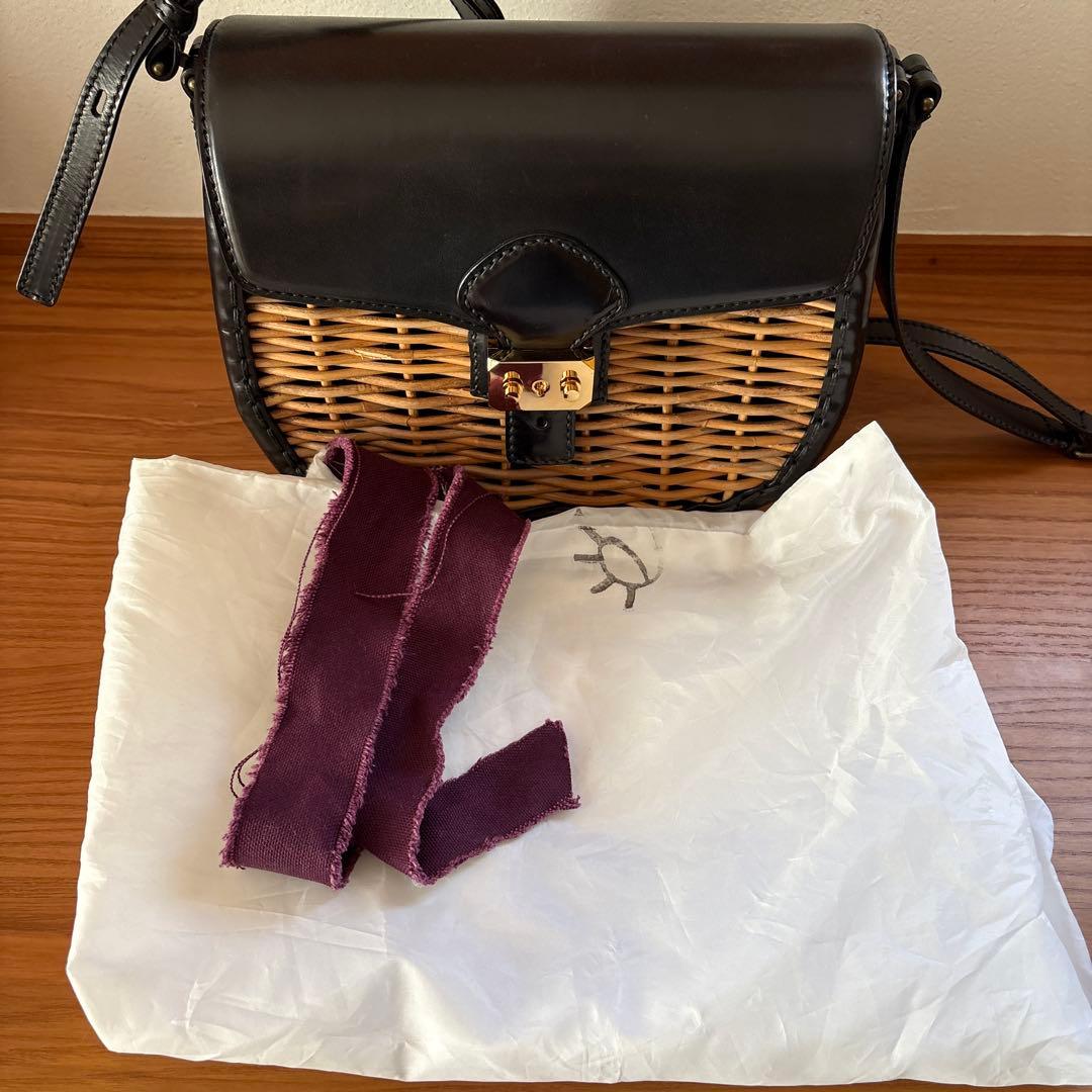 【美品】ebagos エバゴス　2way ショルダーバッグ　カーフレザー×紅藤