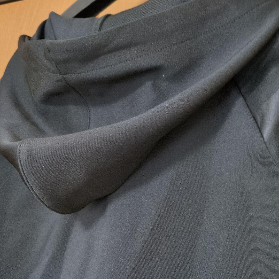 YONEX フード付きジャケット ブラック 新品