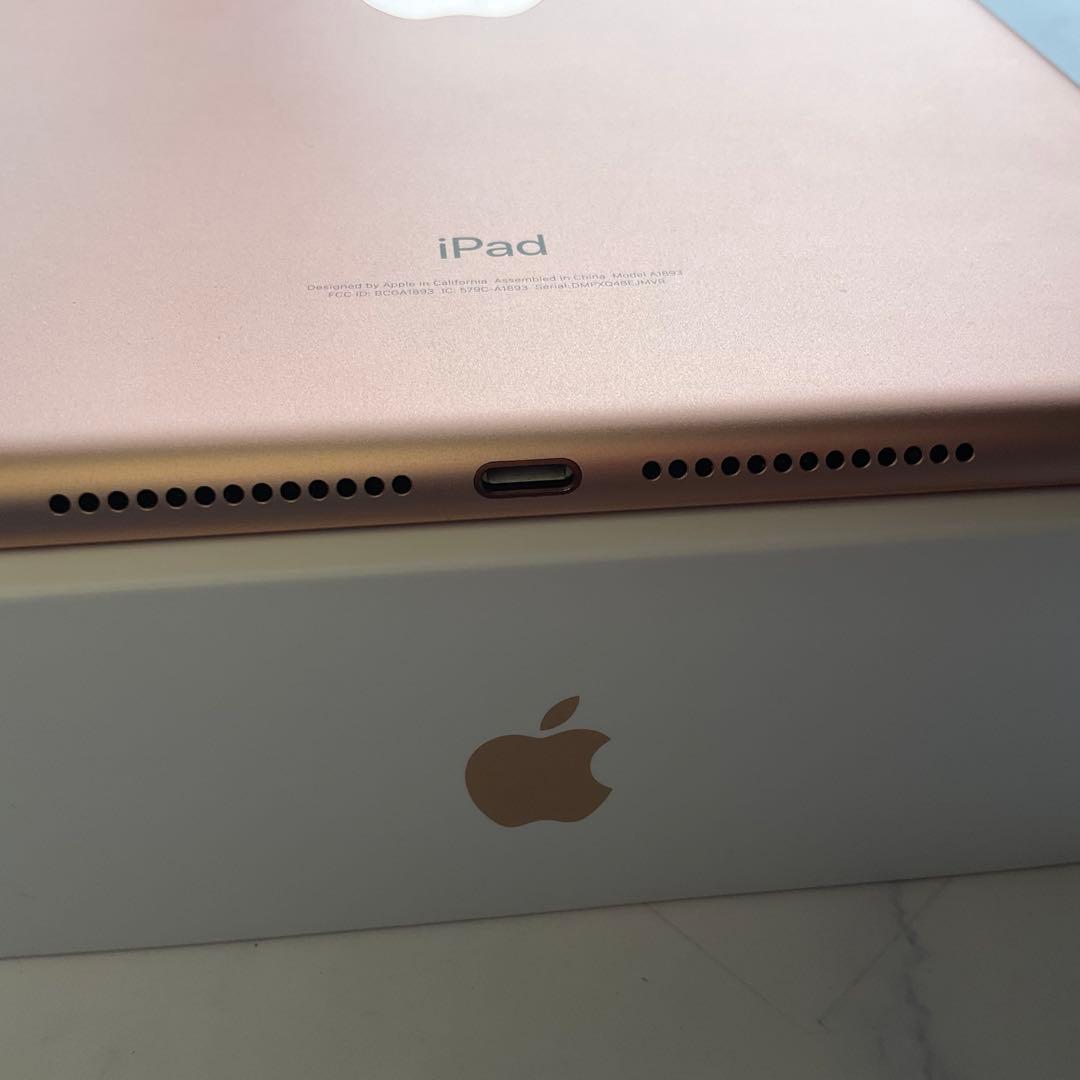 【極美品】Apple iPad 第6世代 Wi-Fi 32GB