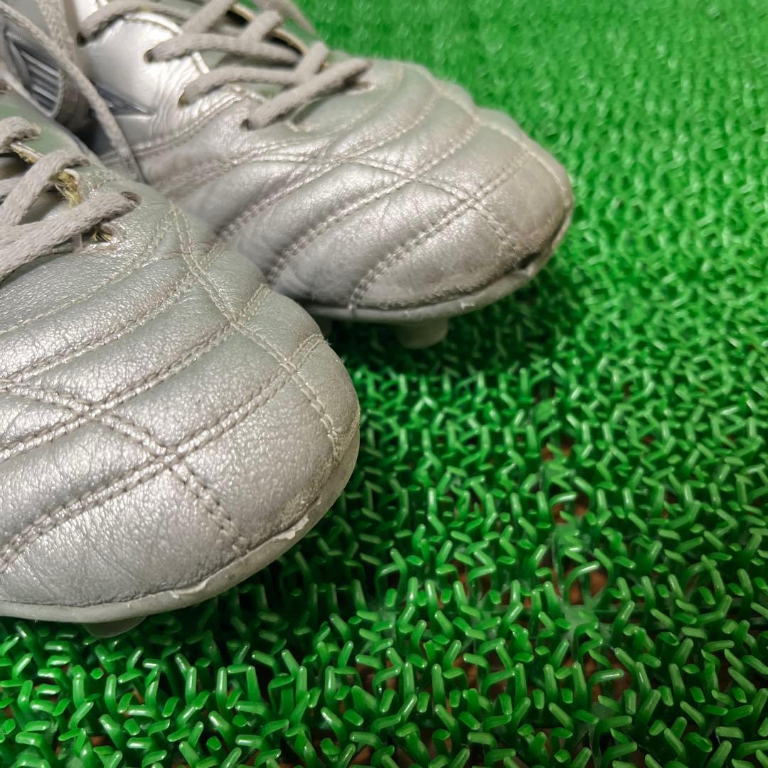 ミズノ サッカースパイク モレリアネオ 4 JAPAN(シルバー×ネイビー)