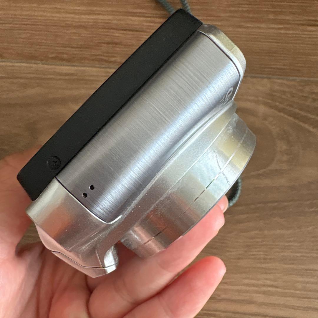 オリンパスOLYMPUS STYLUS SZ-16 コンデジ✨