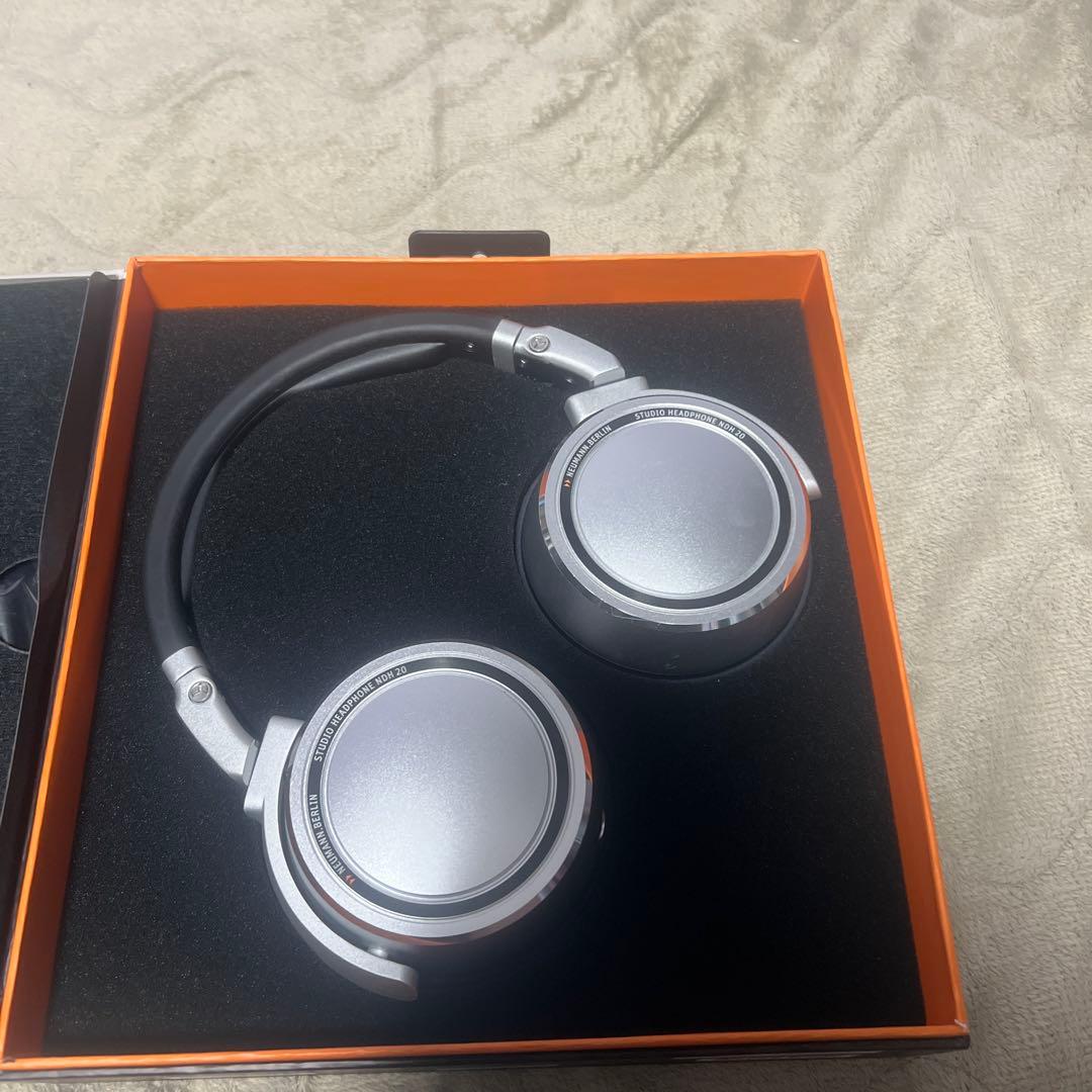 Neumann NDH 20 クローズド モニター ヘッドホン