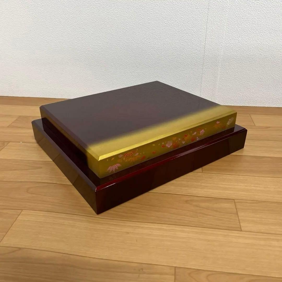 雛人形　桃の節句　親王台　白壇 フィギュア台