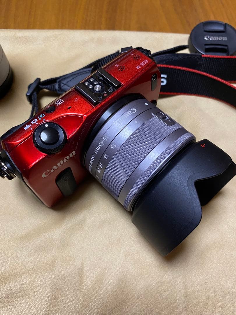 Canon EOS M ダブルズームセット