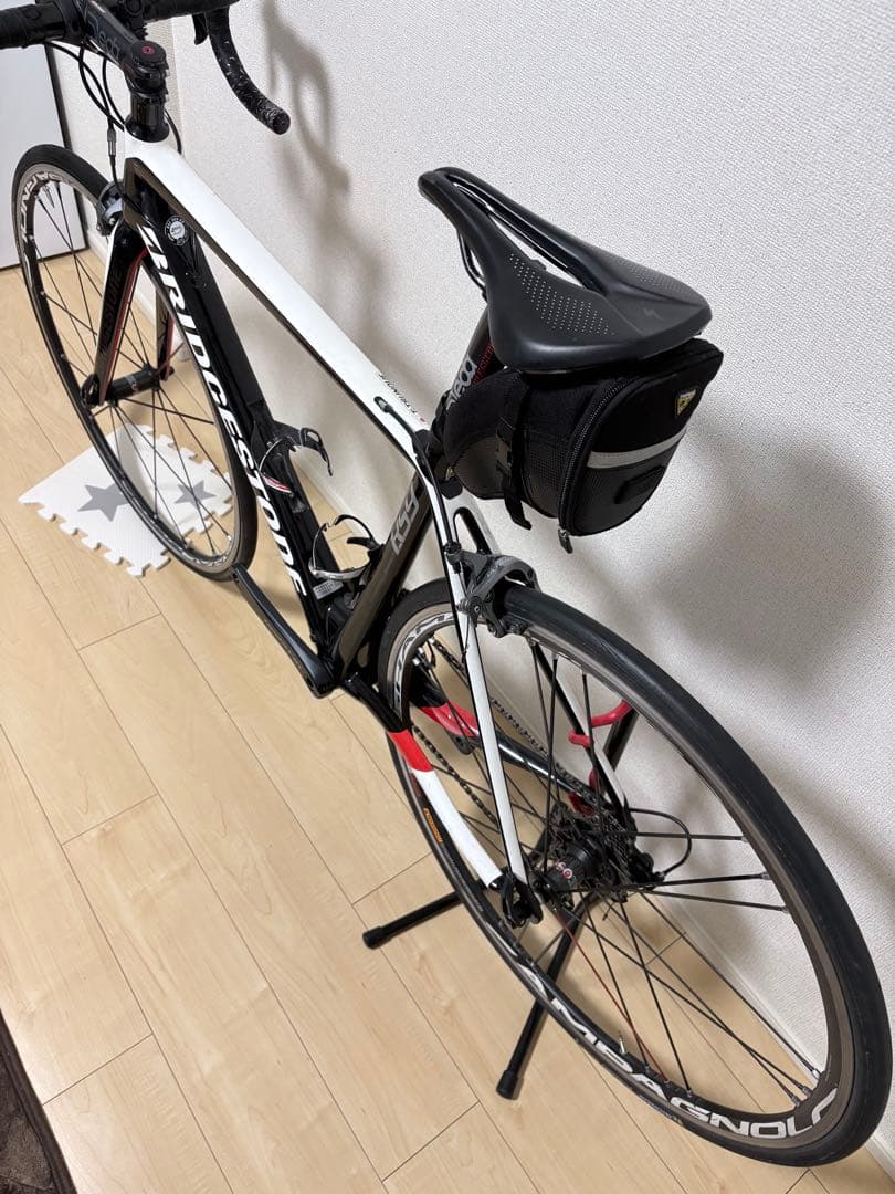 BRIDGESTONE RS9ロードバイク ホワイト/ブラック 日本限定30台