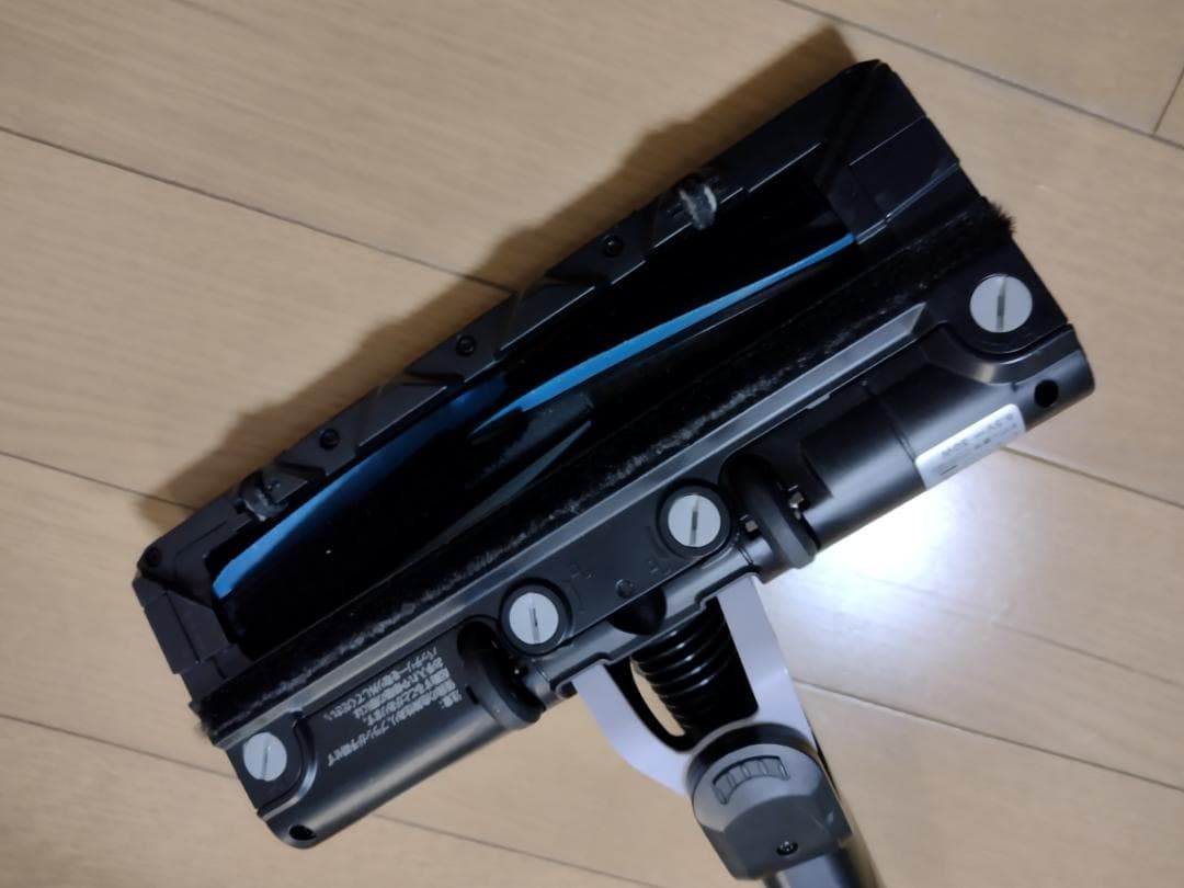 シャーク★コードレスクリーナー★CS300JWH★バッテリーの状態良好★2