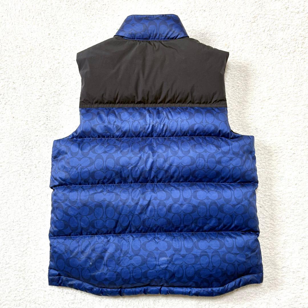 人気 COACH シグネチャー柄 ダウンベスト ブルー 正規品 S（ML相当）