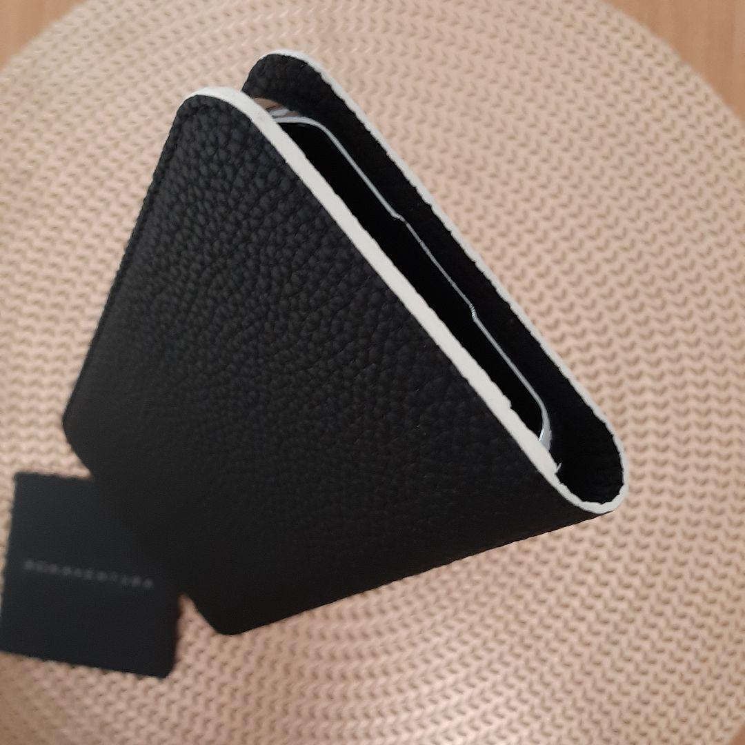 iPhone14Plusダイアリーケース　ブラック　シュリンクレザー