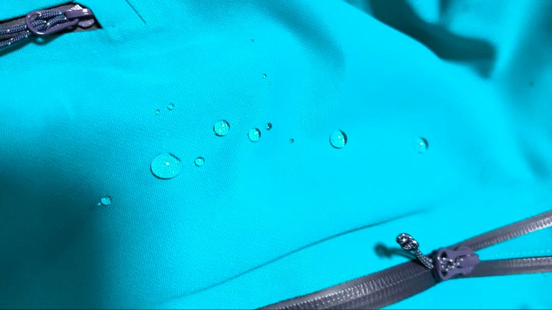 【サロモン SALOMON】スキーウェア レディース 中綿 保温 良品