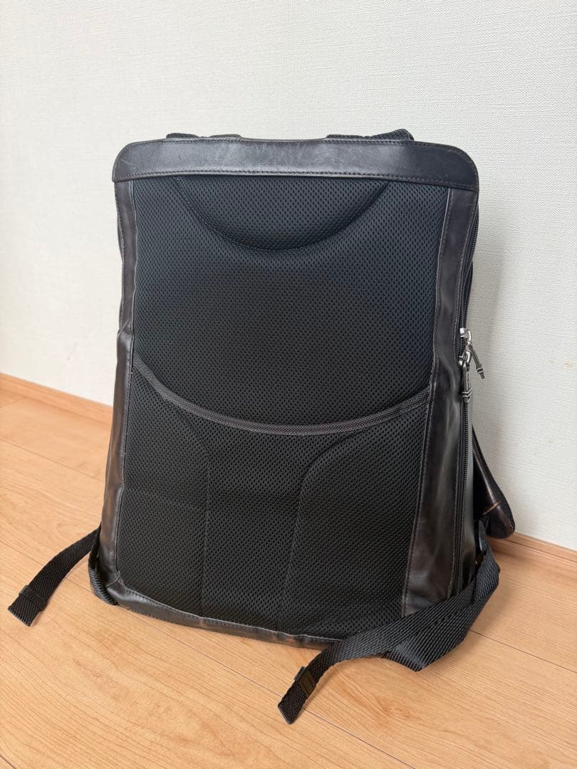 M*e様 【中古】TUMI Alpha Bravo ロンドン オールレザー バッ