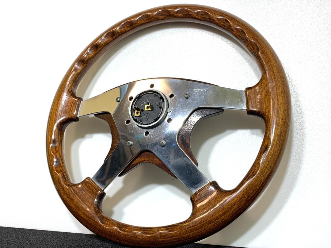モモ アストラ ウッド ステアリング 36パイ ホーンボタン付 希少 美品