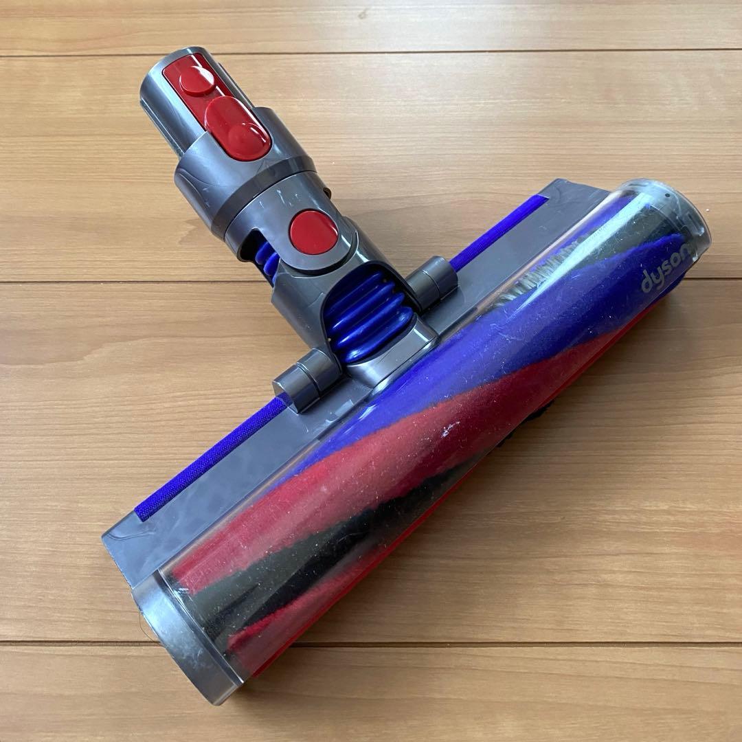 Dyson V8 コードレス掃除機 各種アタッチメント付き ジャンク品