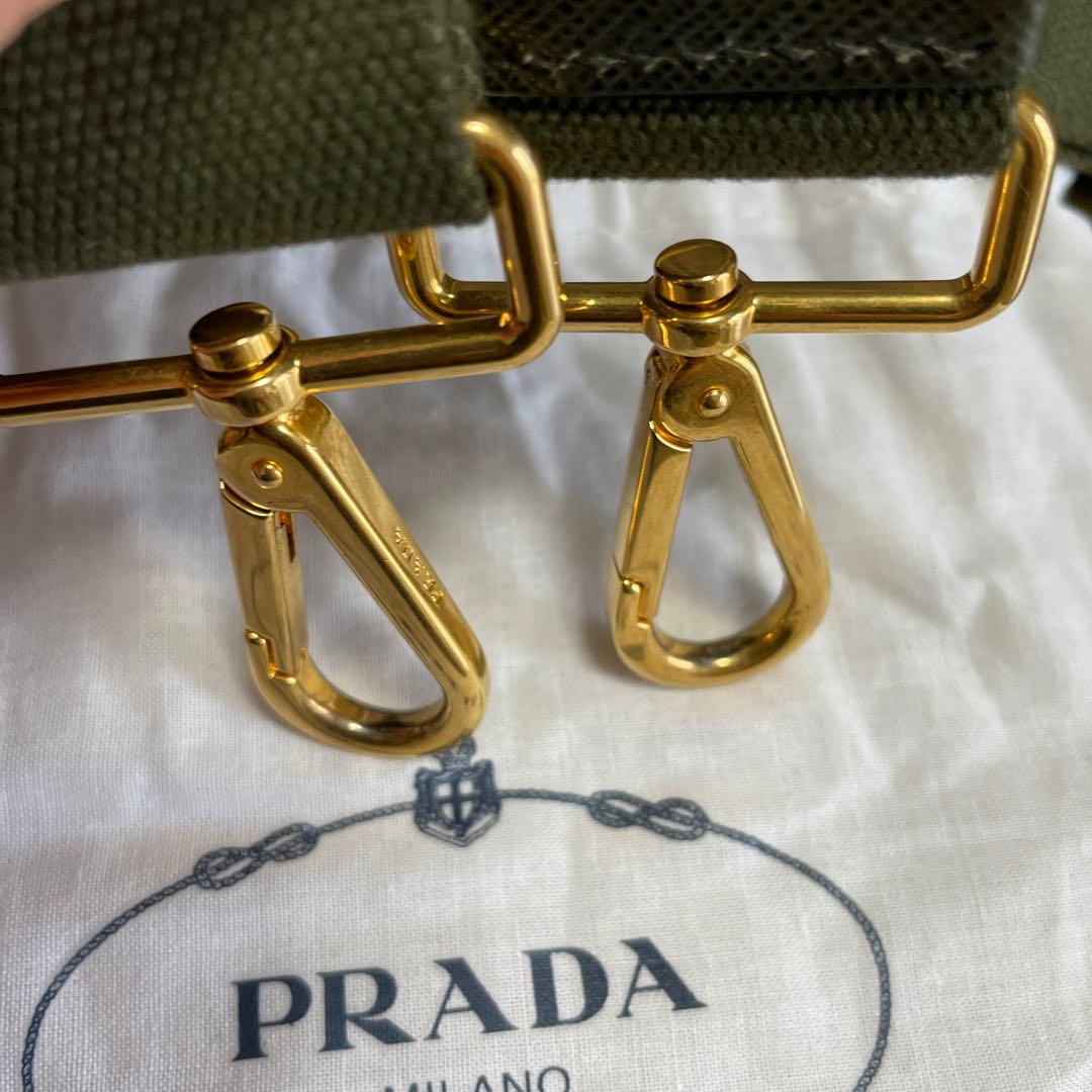 プラダ　カナパ　ショルダー　紐のみ