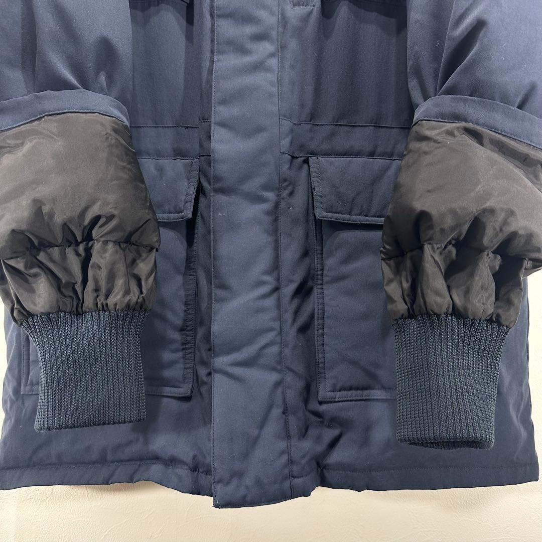 【程度良し！サイズ良し！人気色！】 カーハート　ダウンジャケット　メンズ　L