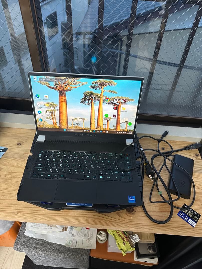 Alienware ノートPC フルHD バックライト付き