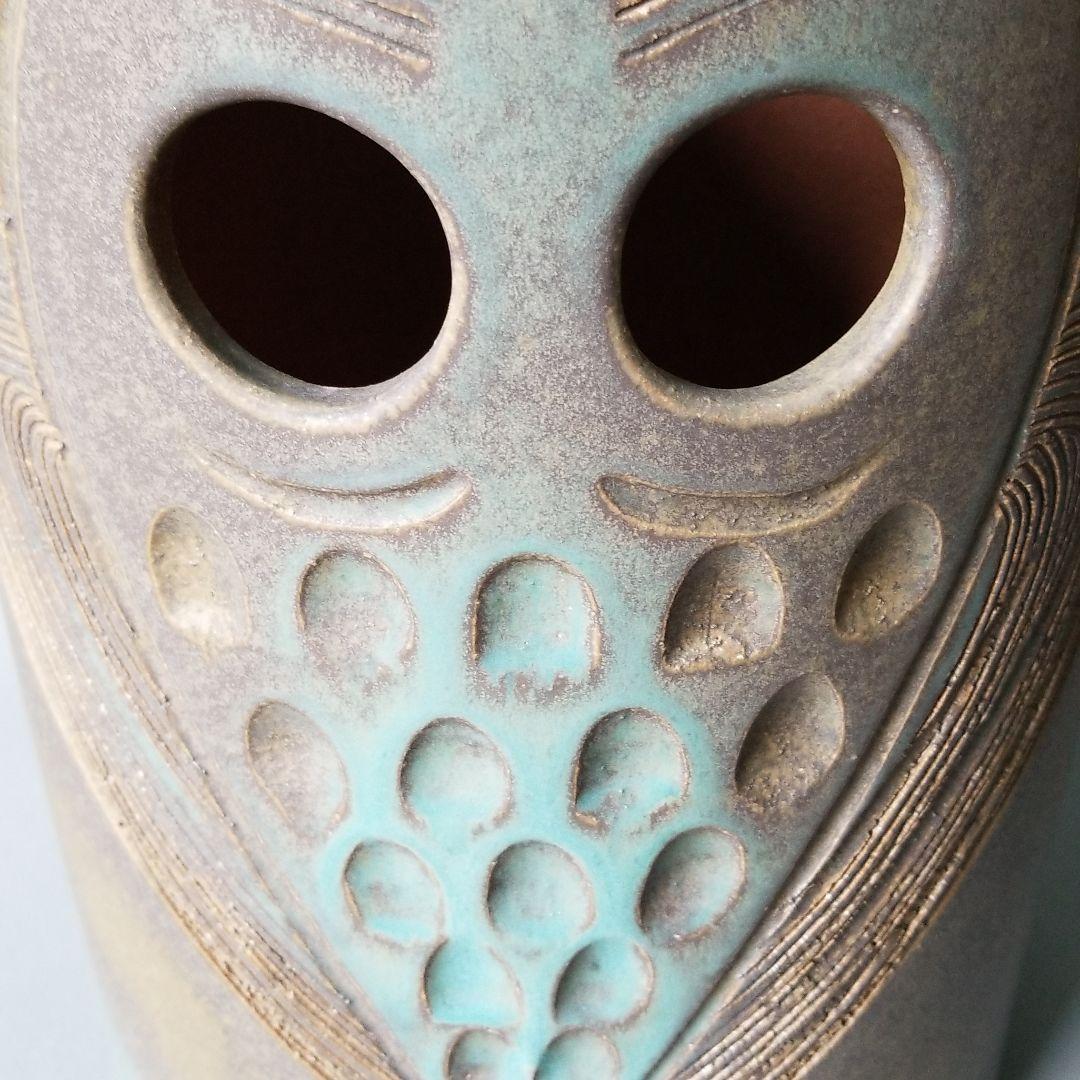 信楽焼傘立て  台形ふくろう彫 高さ４０cm