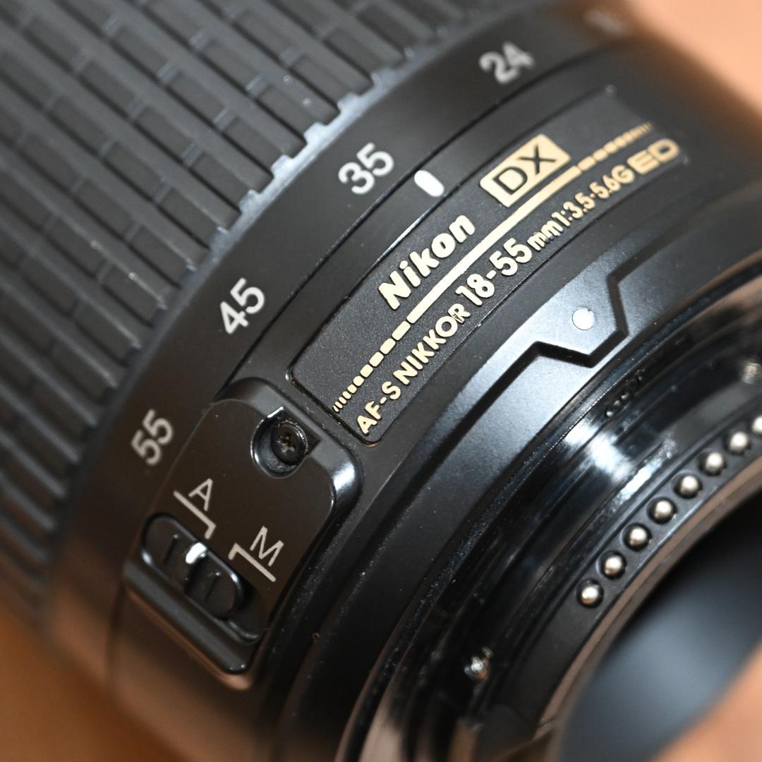 【週末限定大幅値下げ！】Nikon F80D＋標準レンズ+ストラップ新品