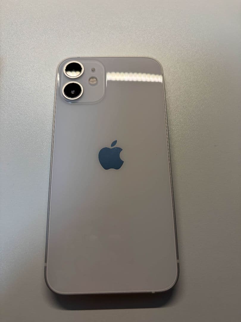 Apple iPhone 12 mini ホワイト64GB 本体 白ロム