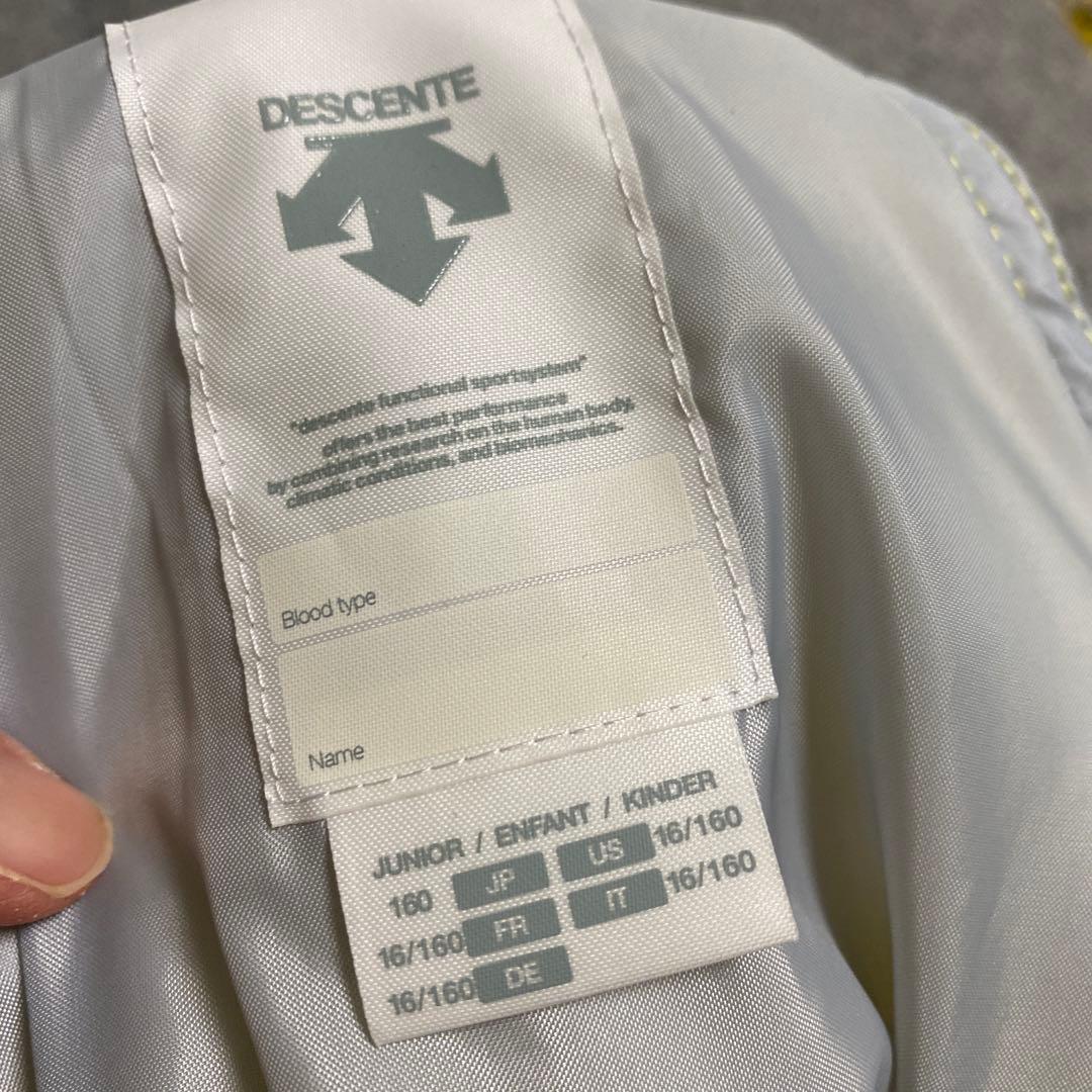 美品　デサント　スキーウェア　160
