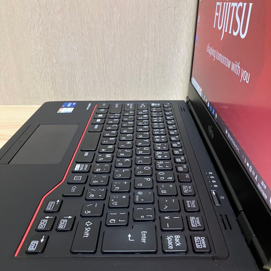 第11世代 LIFEBOOK U7311 2021年Windows11 i5