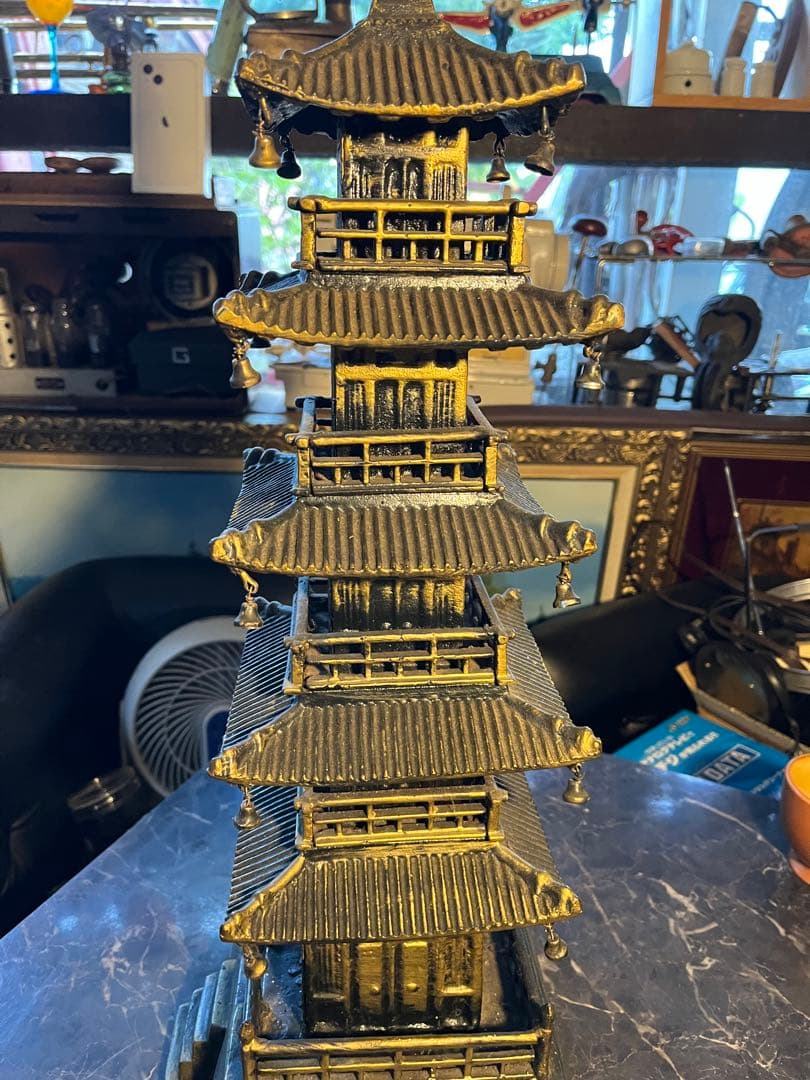 秀ちゃん、五重の塔 、鉄製五重塔、80センチヴィンテージ物 金属製重量級