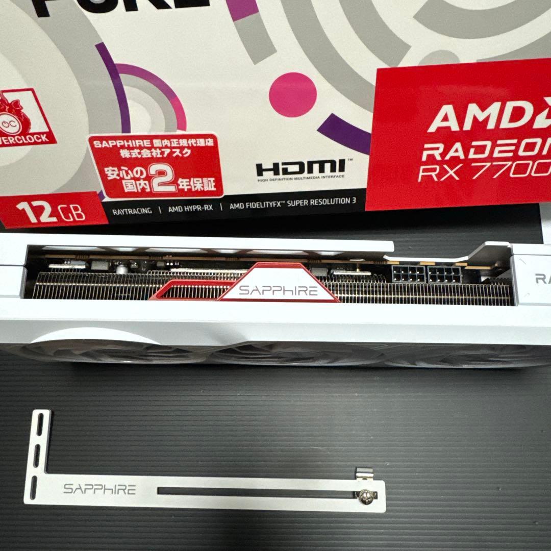 グラフィックボード・グラボ・ビデオカード Sapphire Radeon RX 7700 XT 12GB