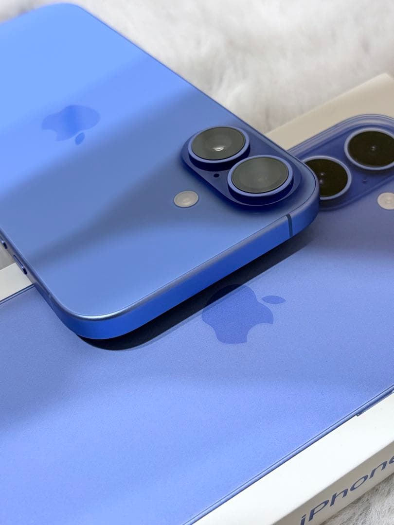 iPhone16 512GB ウルトラマリン　ケース付き