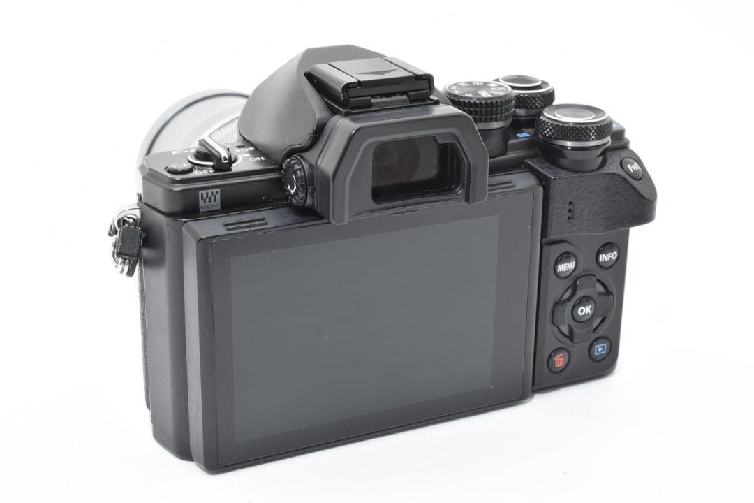 OLYMPUS OM-D E-M10 Mark II 2 ミラーレス一眼カメラ