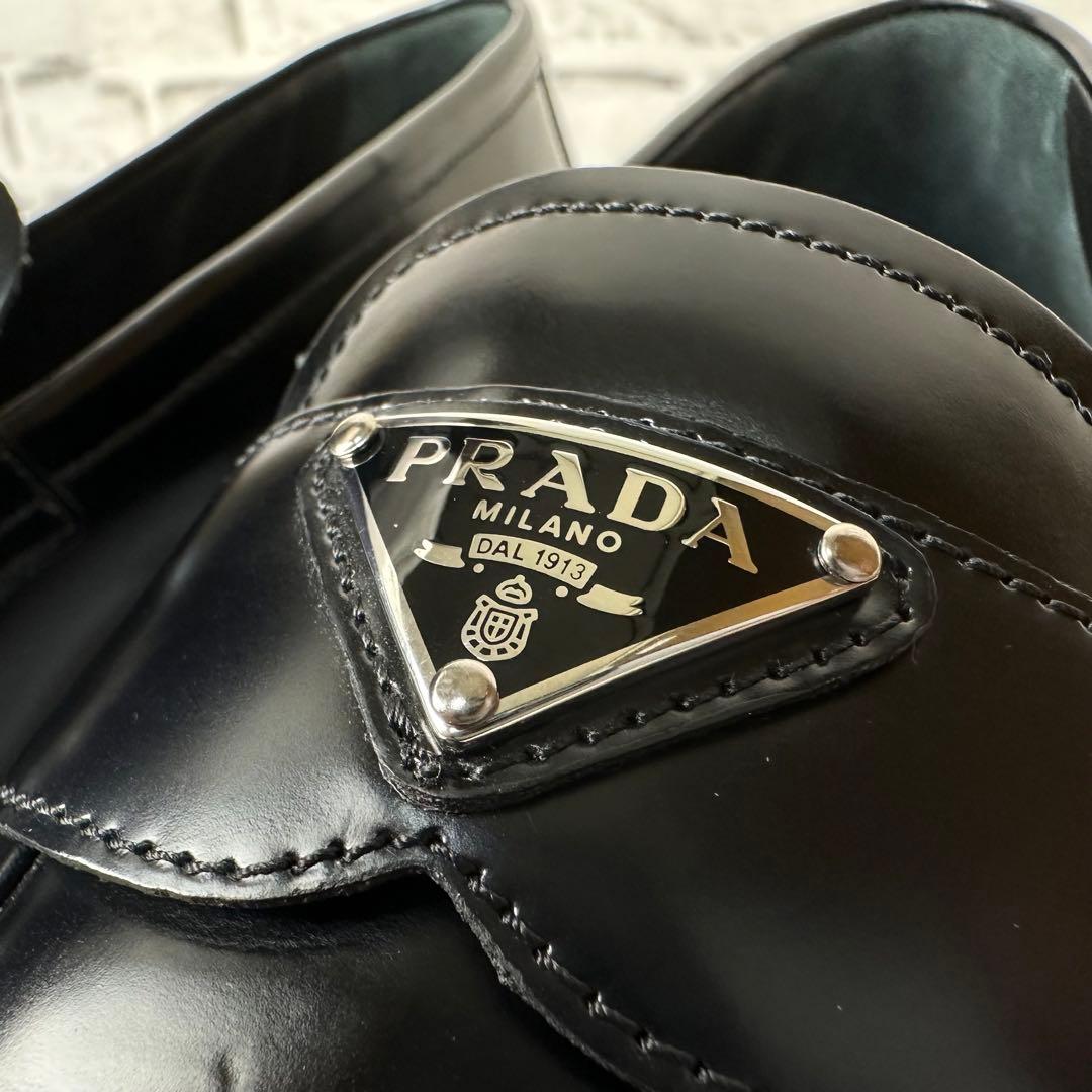 ほぼ未使用✨プラダ ブラッシュドレザー 三角ロゴ ローファー 付属品完備