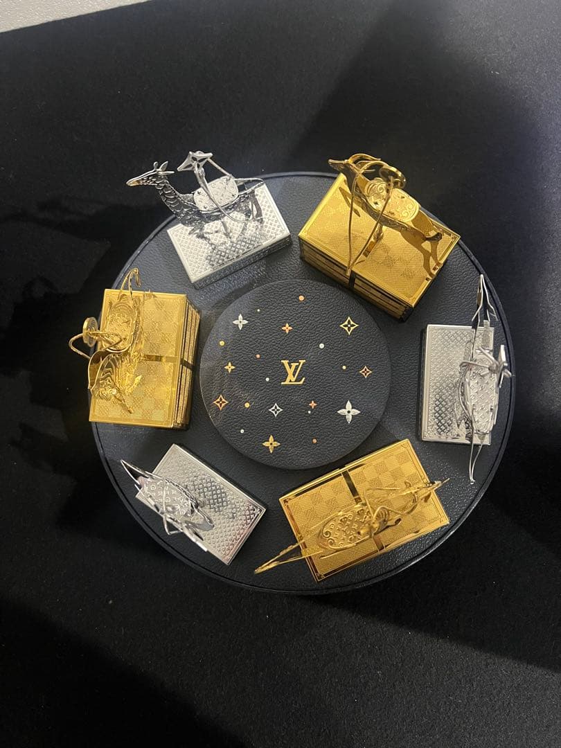 希少 限定品　顧客ホリデーギフト 動物のオブジェ フィギュア　ルイヴィトン