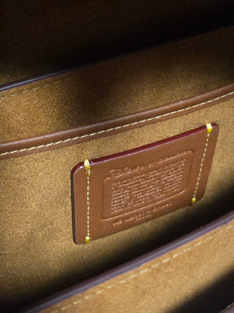 お値下げ‼️COACH×ディズニーコラボ本革ショルダーバッグ