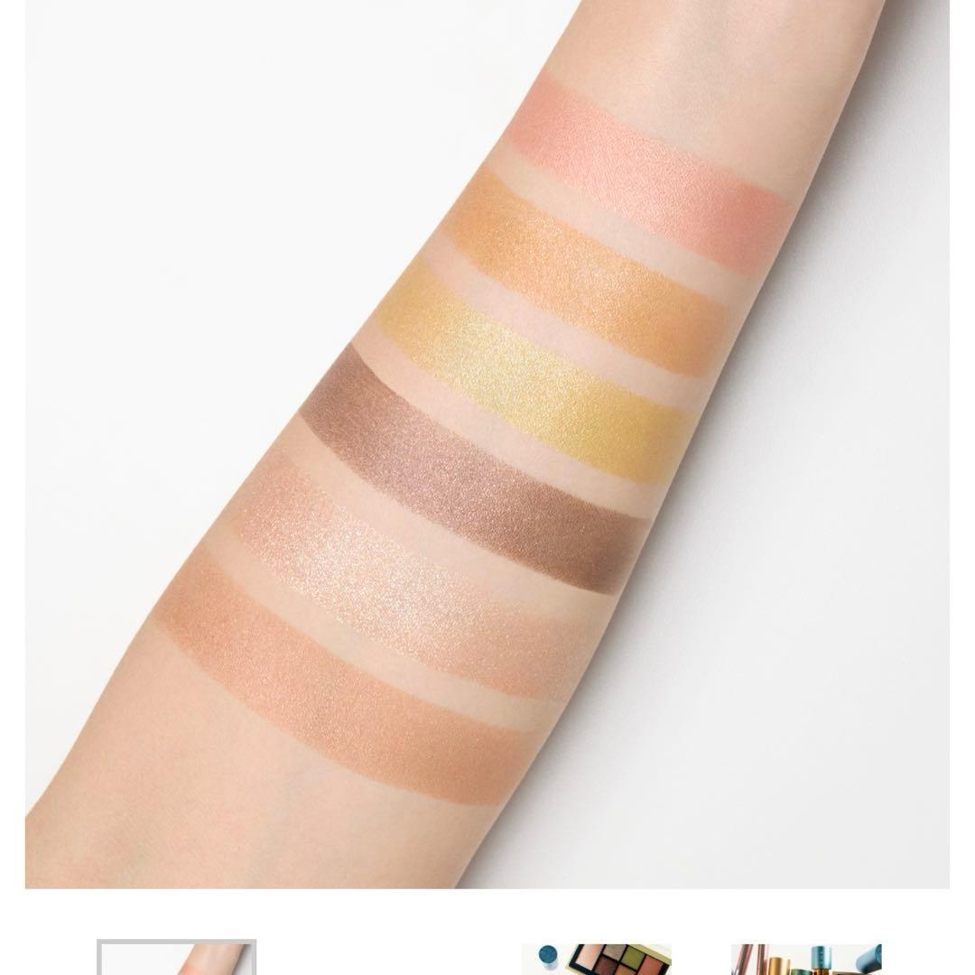 【新品未使用】RMK ブリーズ ブリス エスケープアイズ ＆ ブラッシュパレット