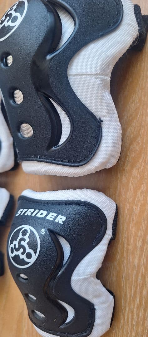 STRIDER ムラサキスポーツ限定 プロテクター.キャリーケース. スタンド付