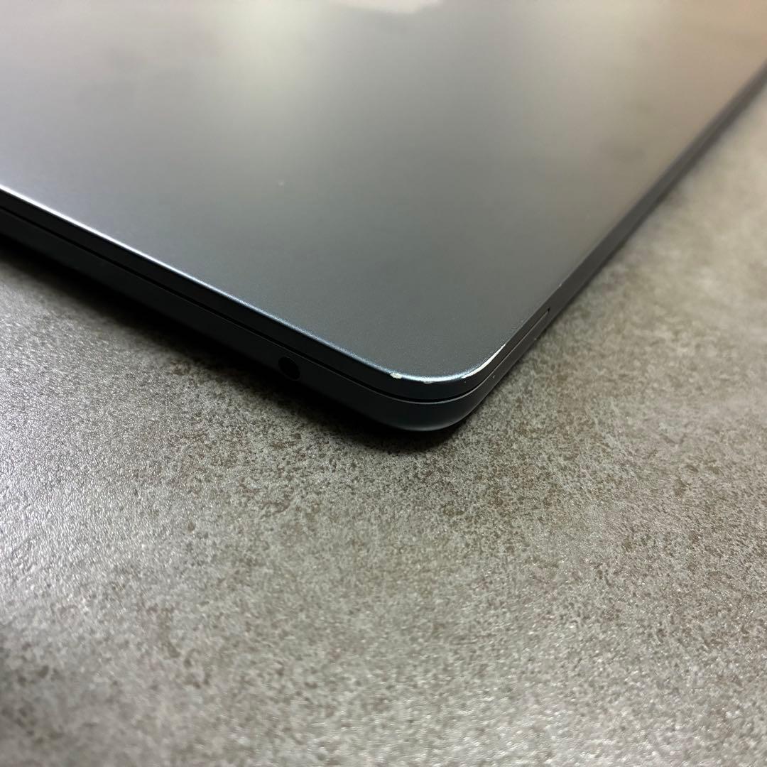 MacBook Air M2 ミッドナイト512GB メモリ8G