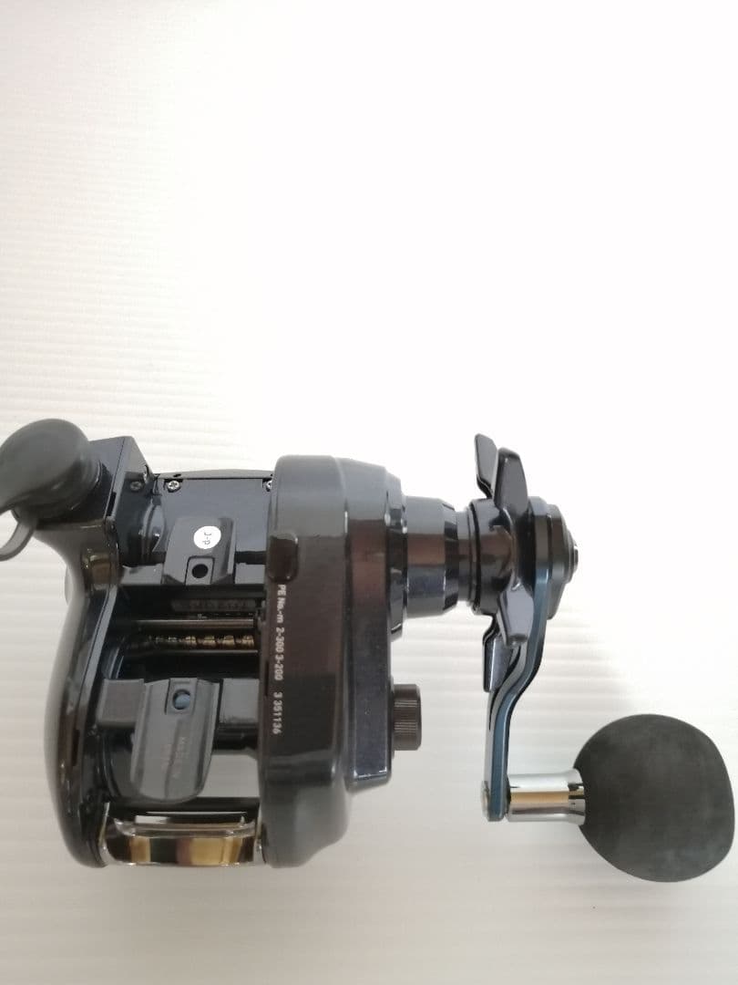 新品未使用　ダイワ(DAIWA) 電動リール 23レオブリッツ 200JL