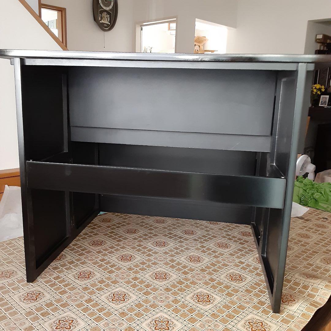 黒塗り飾り棚(二段・組み立て式)