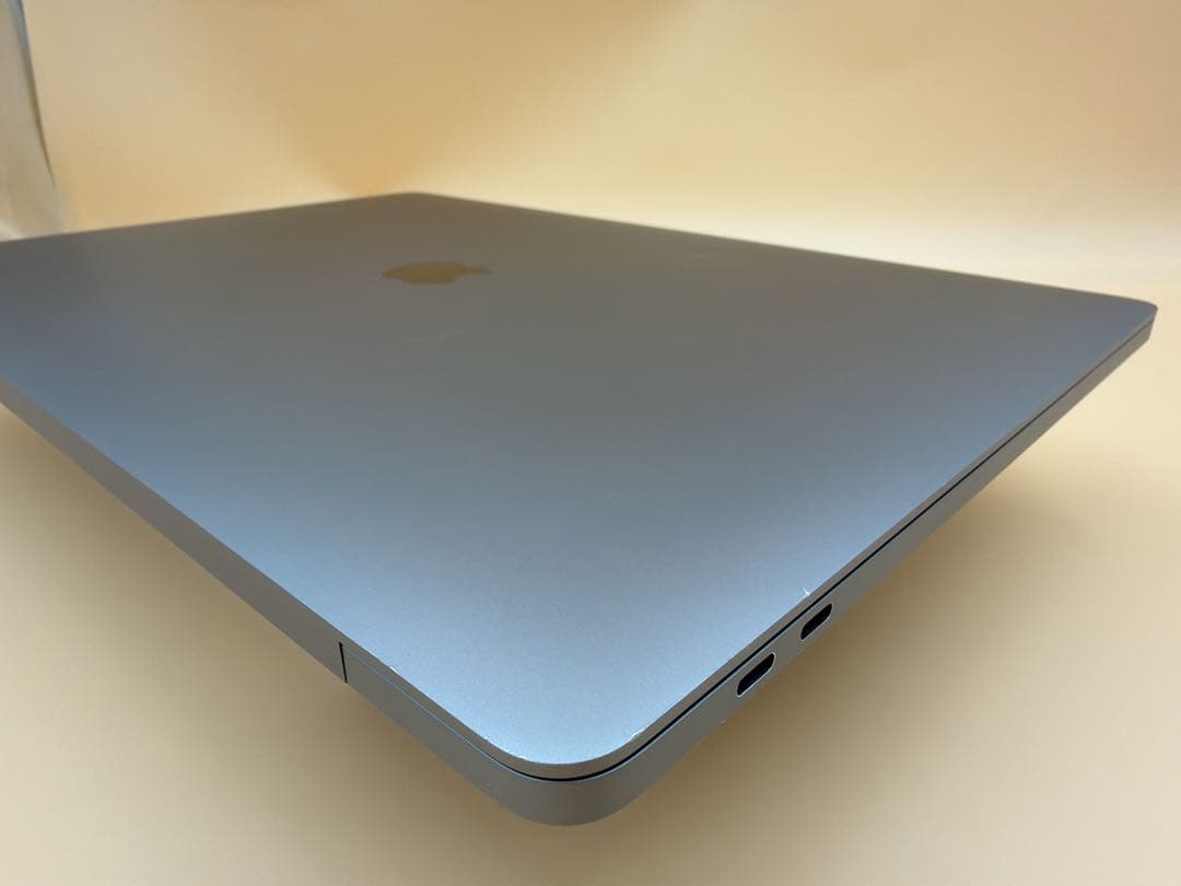 Macbook Pro 2019 16inch 32GB 1TB スペースグレイ