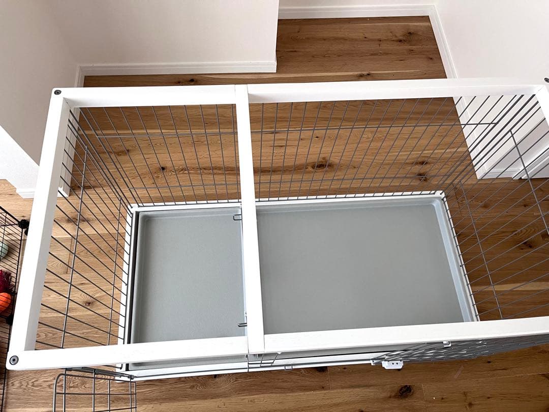 【美品】トイレのしつけができるドックルームサークル・折りたたみペットケージ