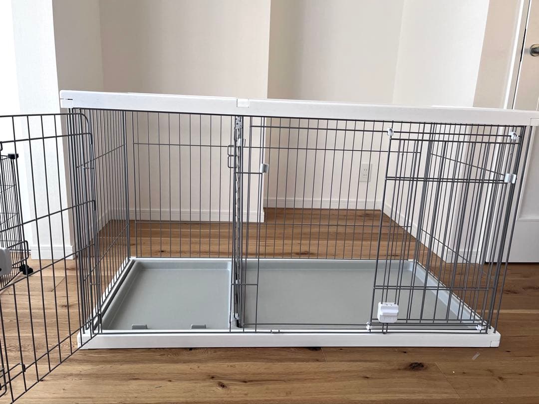【美品】トイレのしつけができるドックルームサークル・折りたたみペットケージ