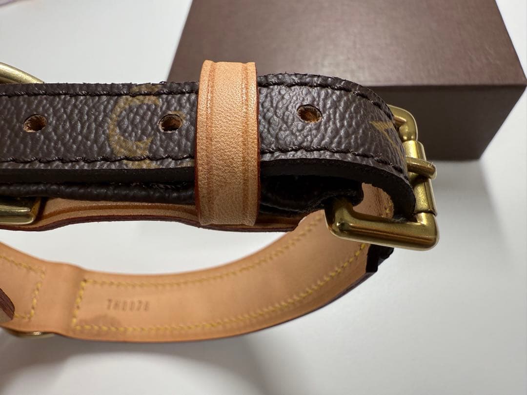 ななLouis Vuitton レザー首輪 ブラウン