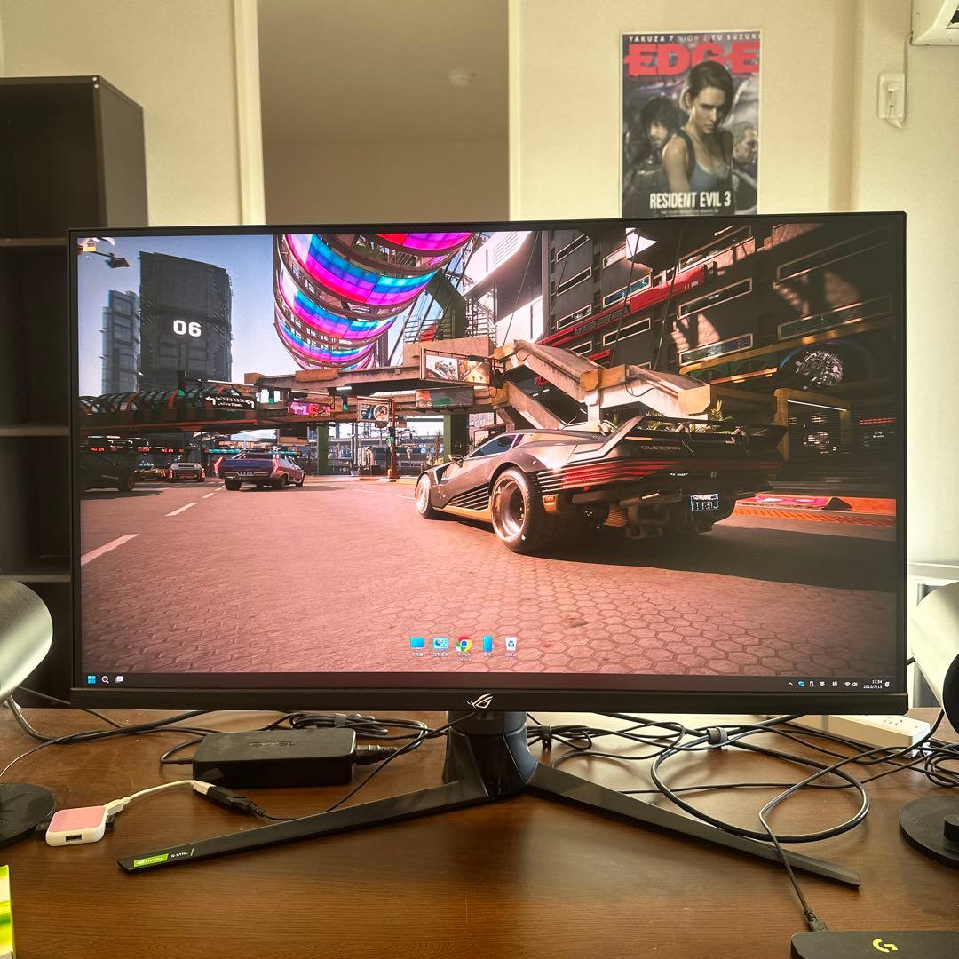 ROG Swift PG32UQ 4Kモニター 本体