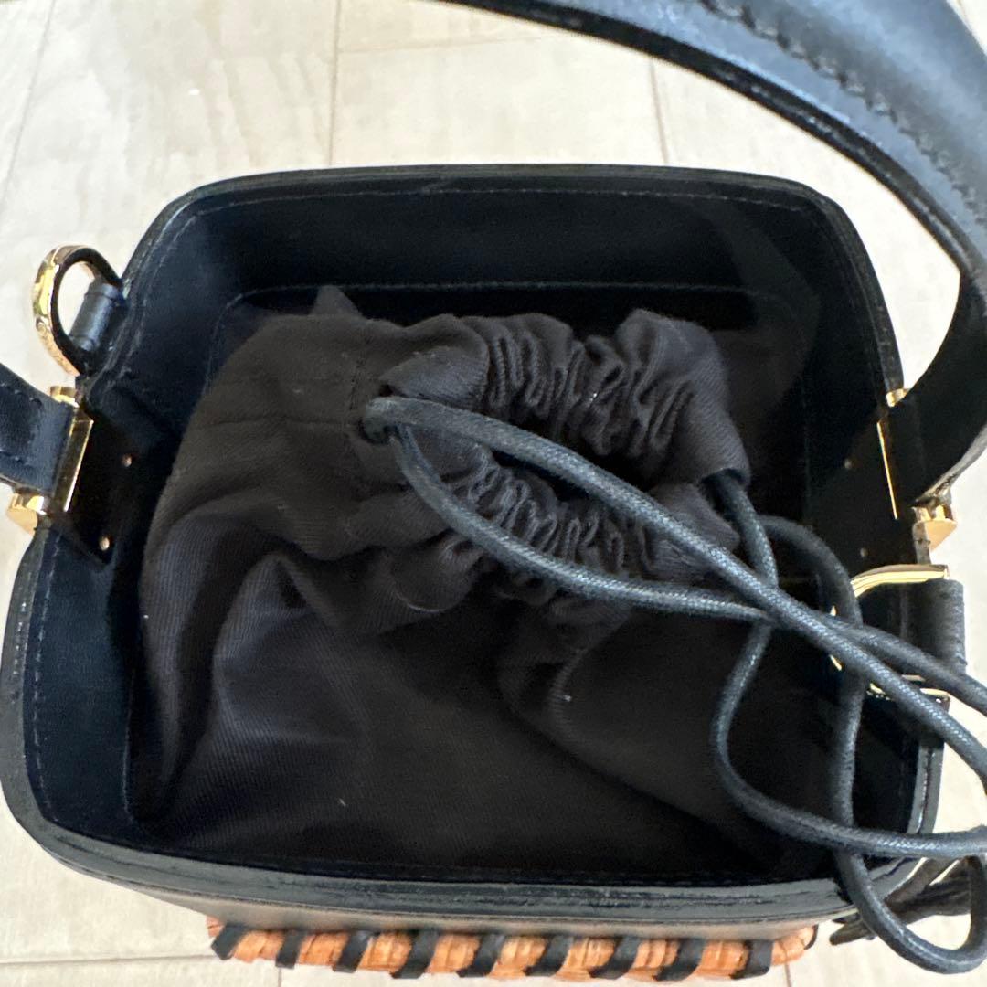 VIOLAd'ORO カゴバッグ　ブラック