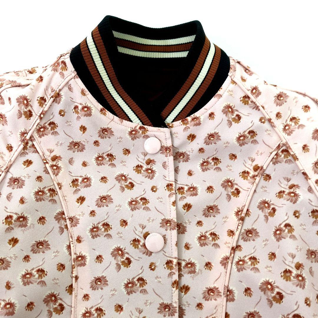 COACH　リバーシブル　スタジャン　花柄　XS 　未使用品