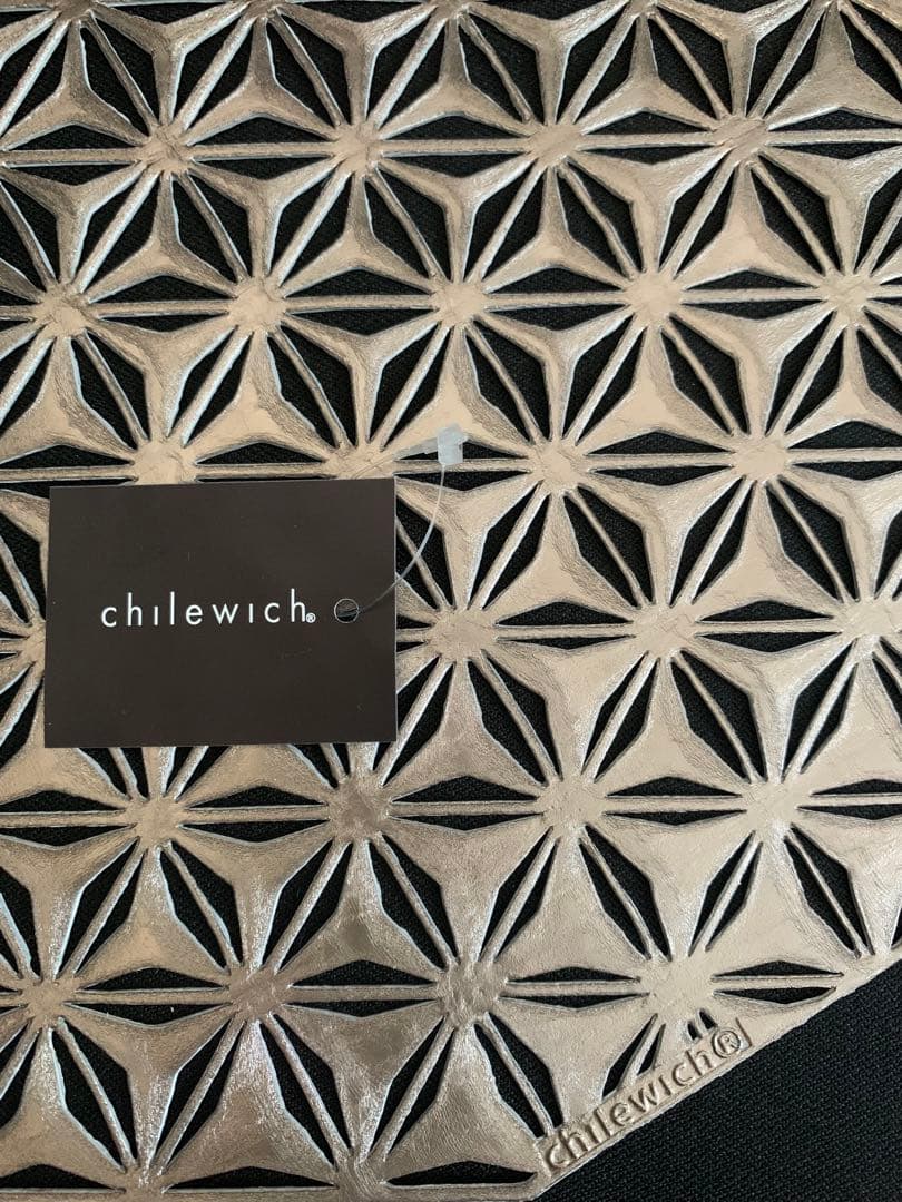 チルウィッチ カレイドスコープ4枚セット ガンメタル ランチョンマット