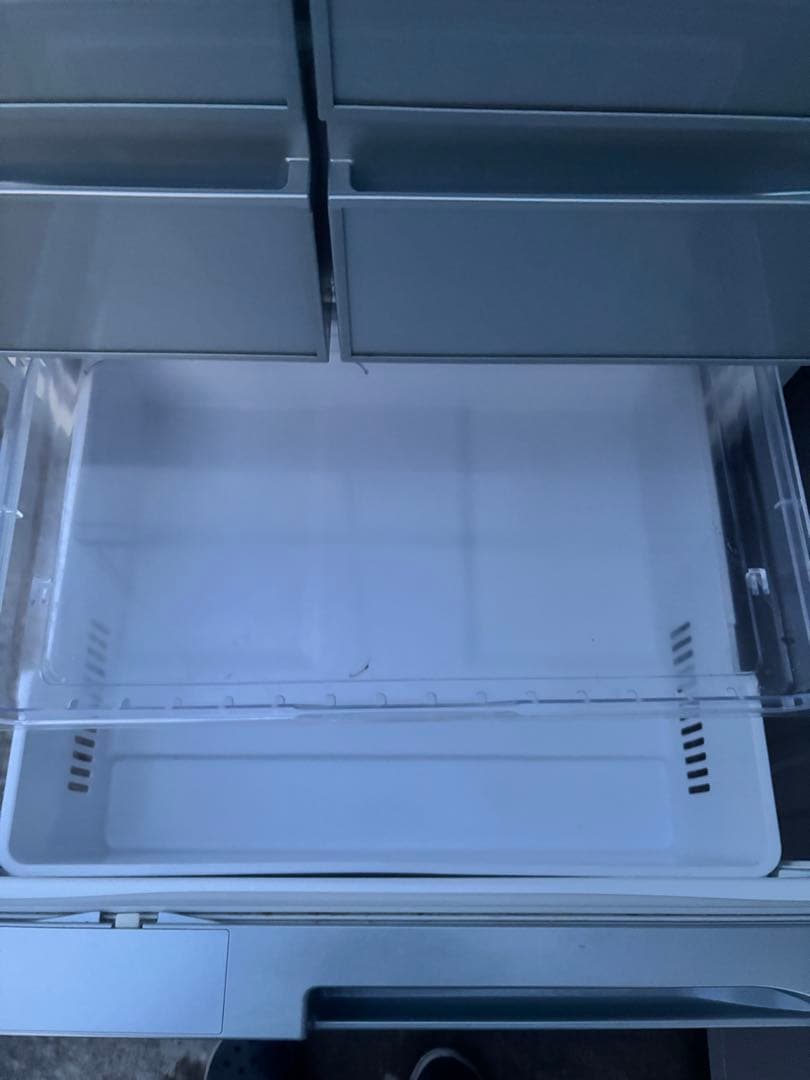 【宮城発】引取限定 近隣配達可能 HITACHI 冷蔵庫 R-C5700