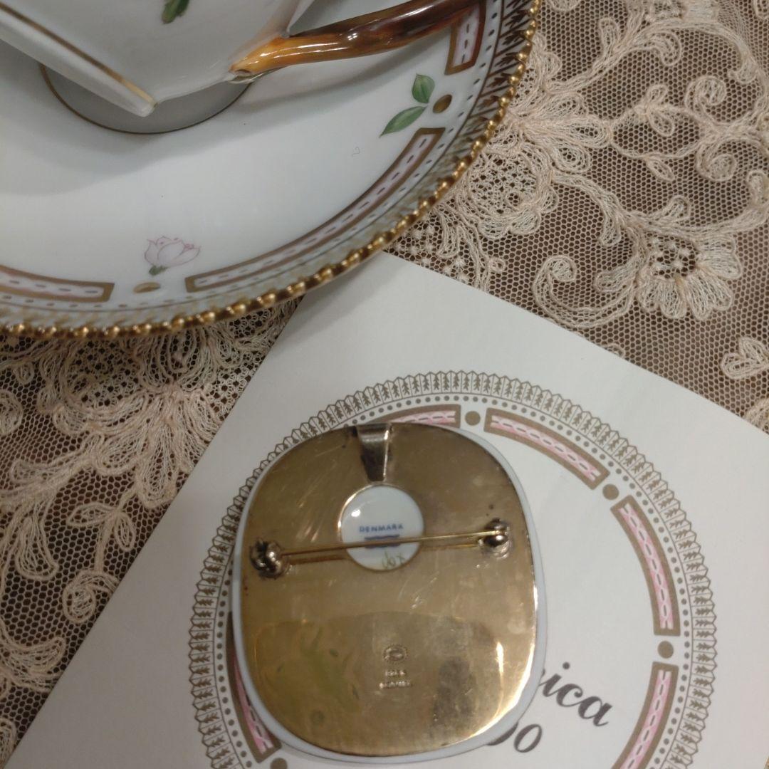 ロイヤルコペンハーゲン　フローラダニカ　ブローチ