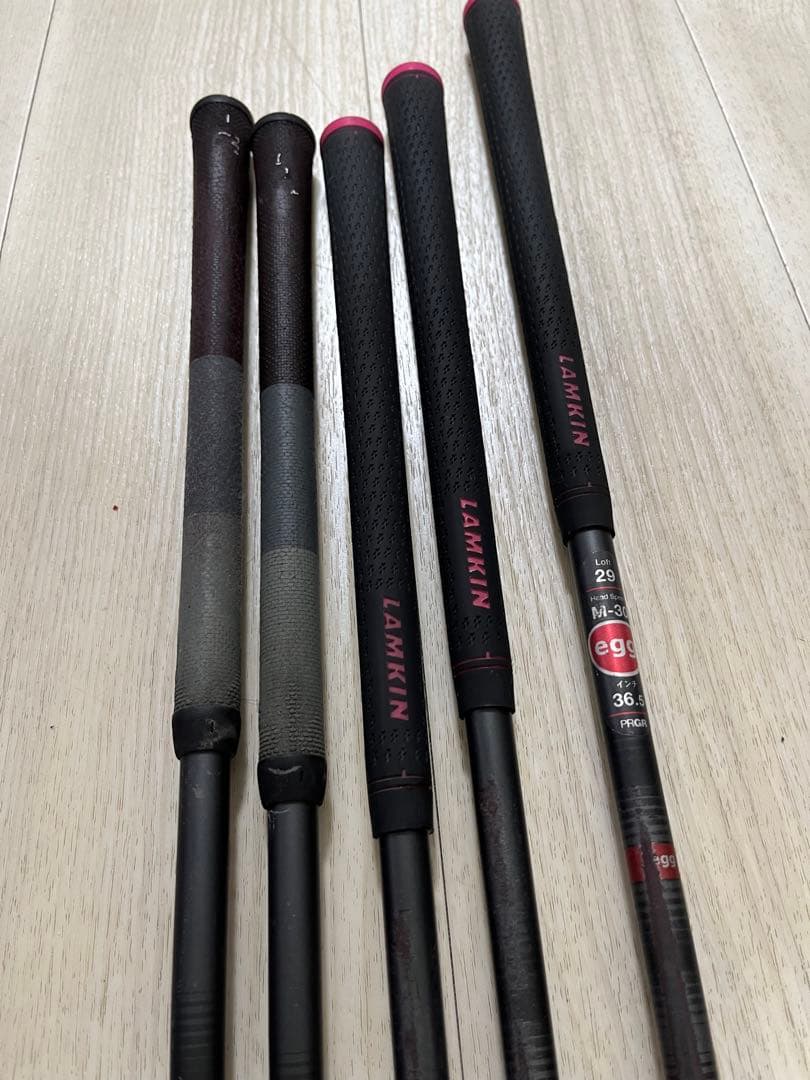 レディース！ぶっ飛び名器！PRGR egg PC-01アイアン5本M-30(L)