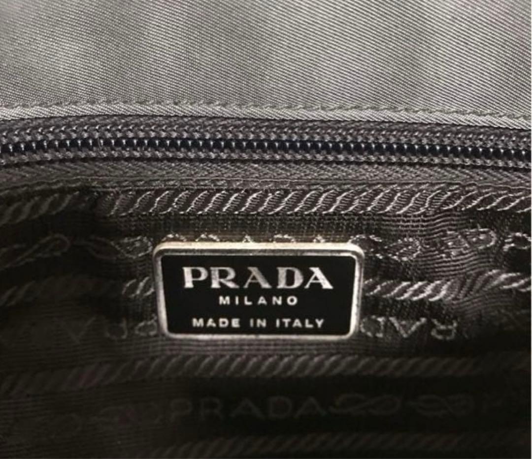 プラダ　ナイロン　ショルダー　ハンドバッグ　グリーン