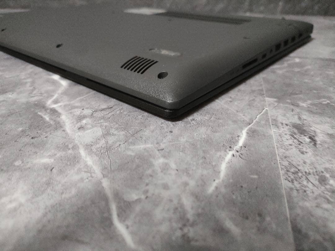 ✨LAVIE✨corei7✨第8世代✨メモリ12GB✨新品SSD256GB✨